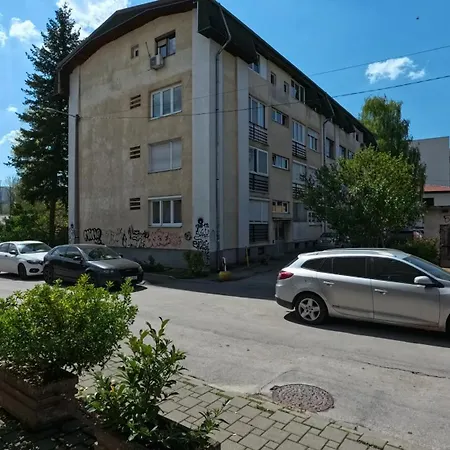 Lili Centar *